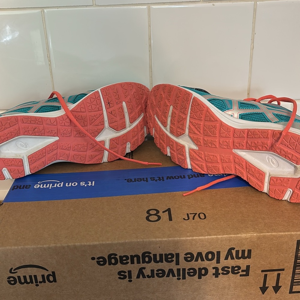 ASICS Running Tennis Shoes Size 9 - Picture 3 of 4